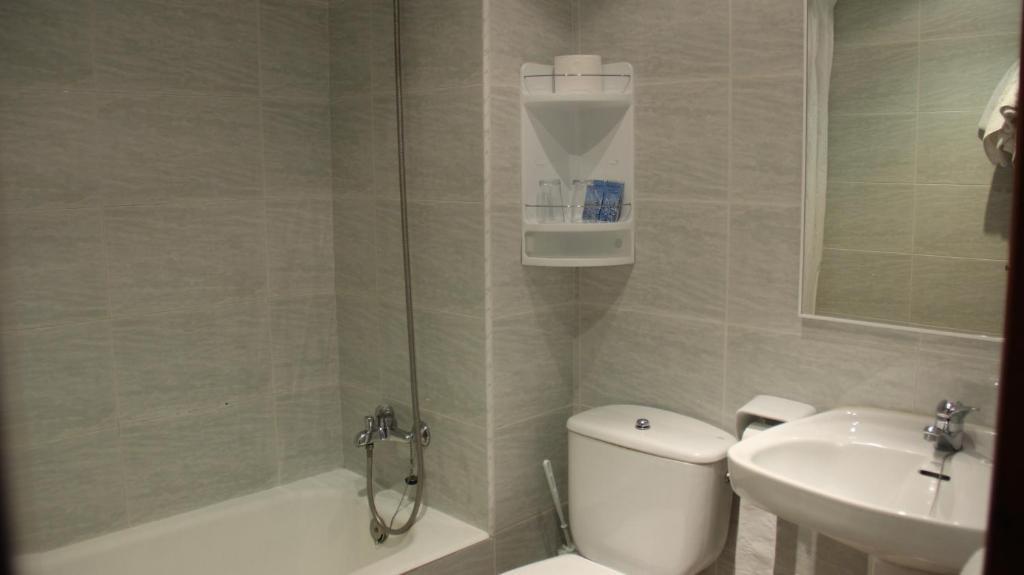 Hostal Sa Prensa Ciutadella  Exteriör bild